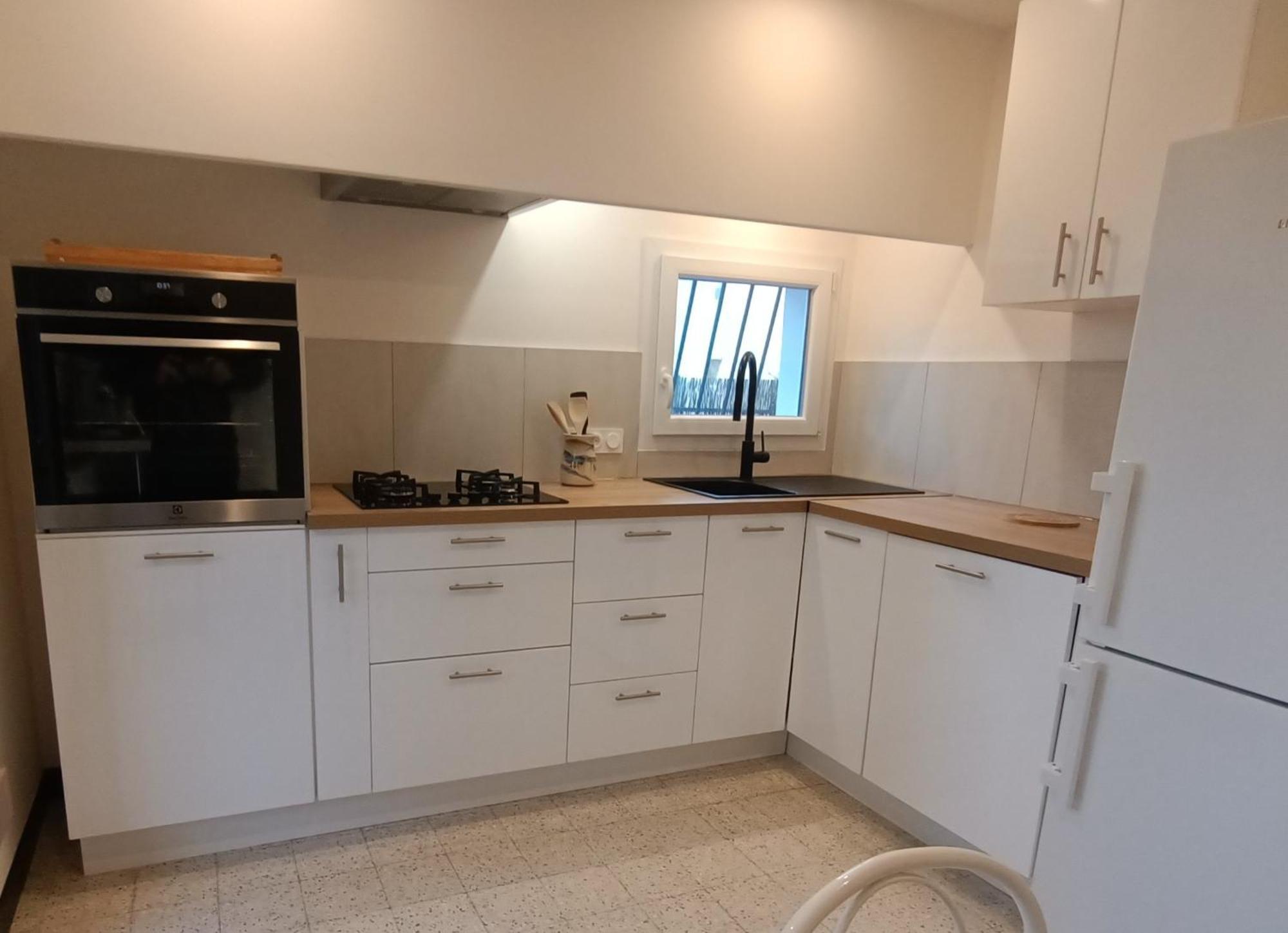 Grand Appartement, 2 Chambres Et Jardin Nîmes Zewnętrze zdjęcie